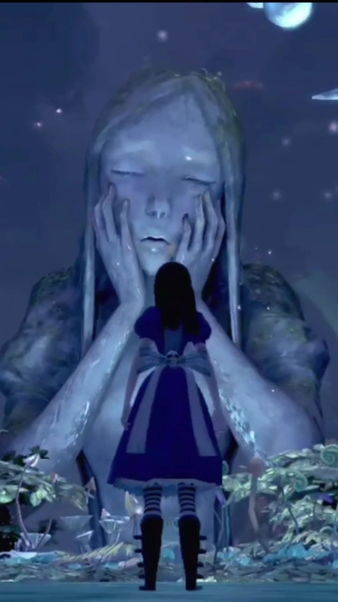 Hazel Hellebore (@hazelhellebore) - Urlebird