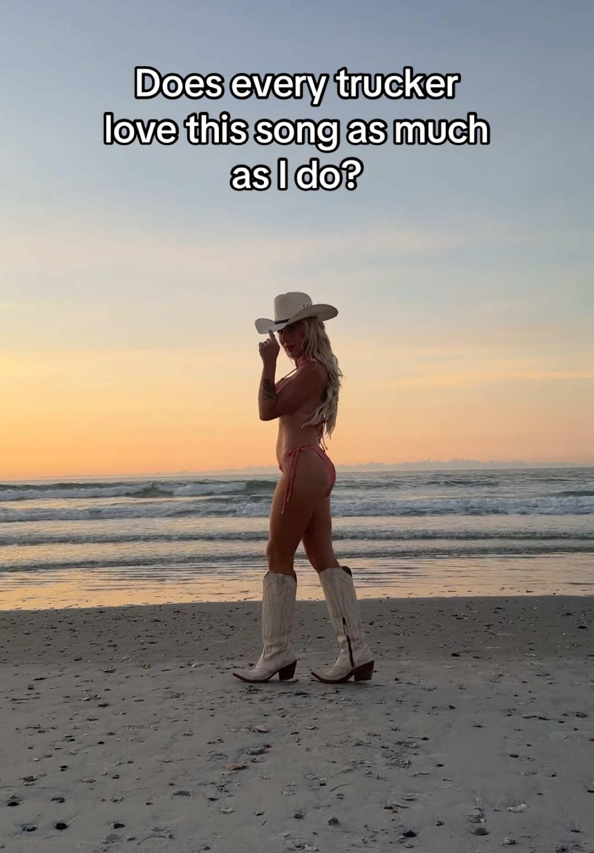 loreleifinds (@lorelei.finds) - Urlebird