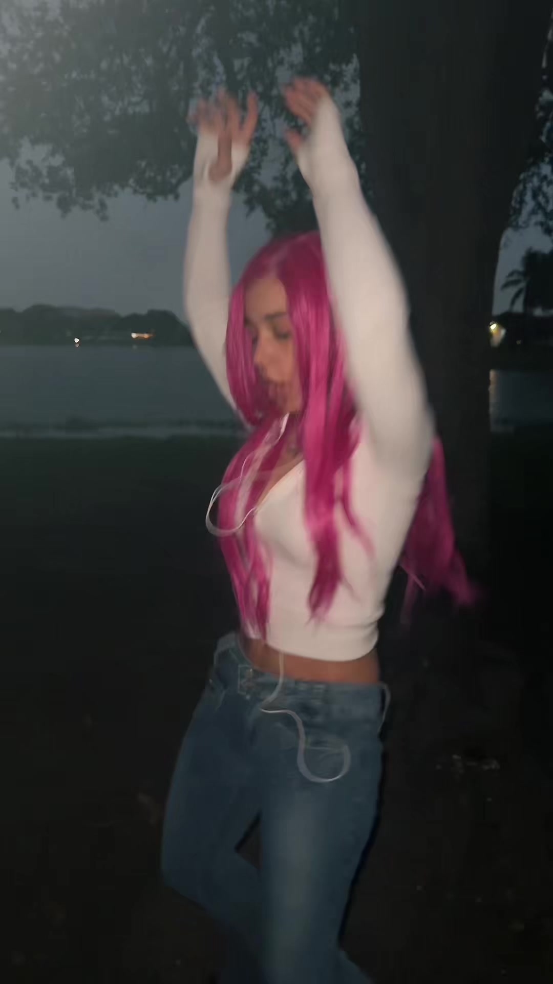 Alejandra Olivera 💗 (@alee_babeyy) - Urlebird