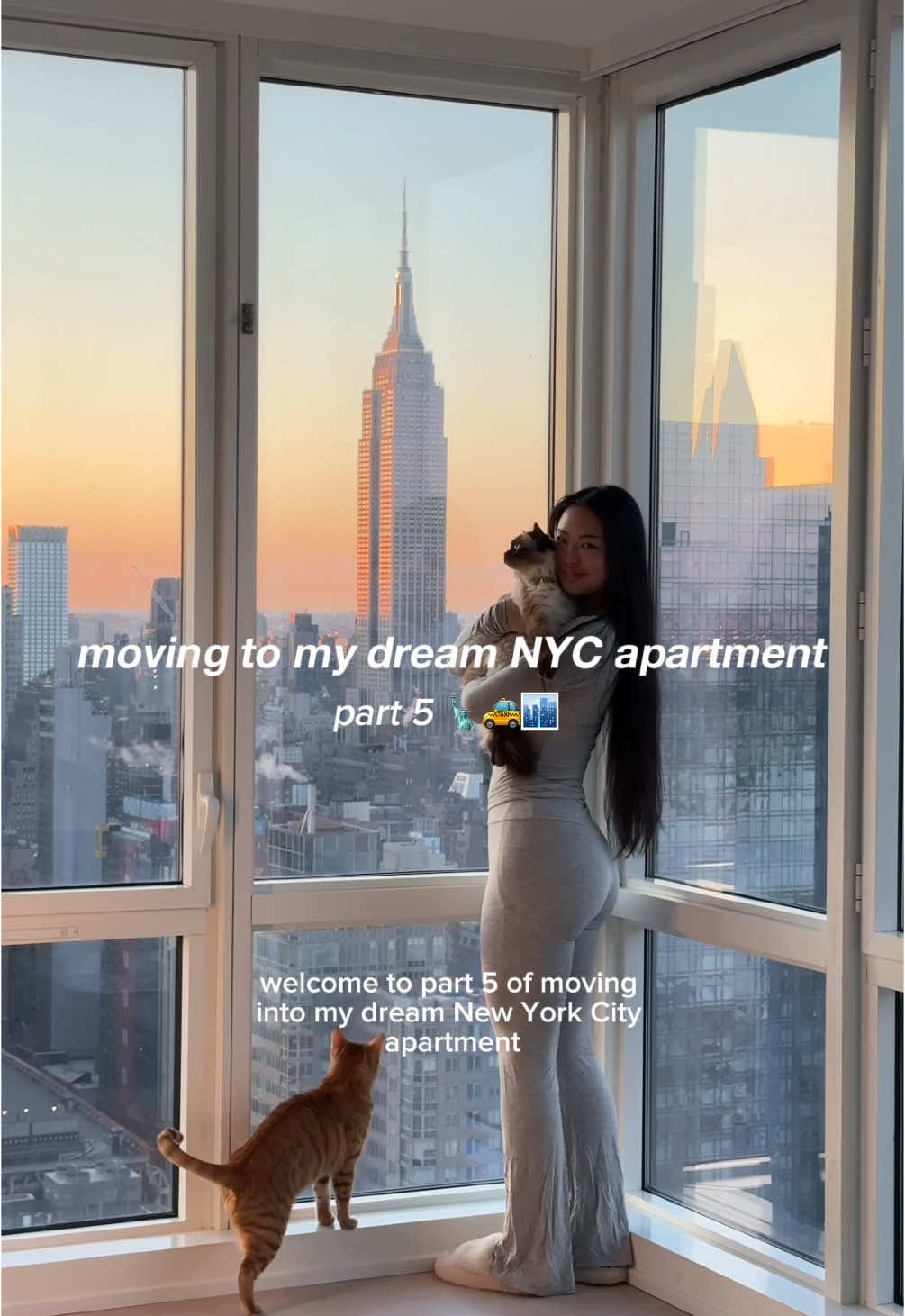 lena (@lenalifts) - Urlebird