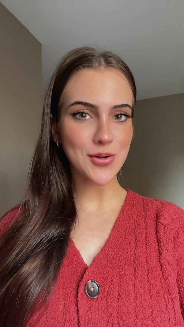 Ivy (@itsmeivyyyyyyy) - Urlebird