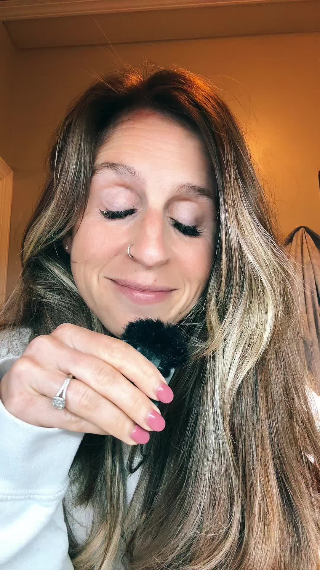 🍰 whatismelllike fyp | 🍓 Kimmy 🍓 (@kimmy_kimochi)