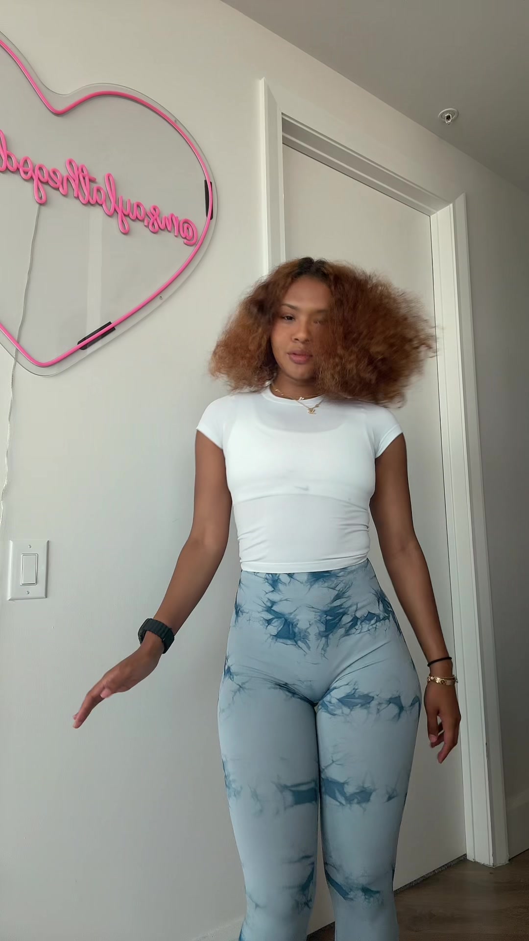 Ayla😍 (@miss.aylathegoddess) - Urlebird