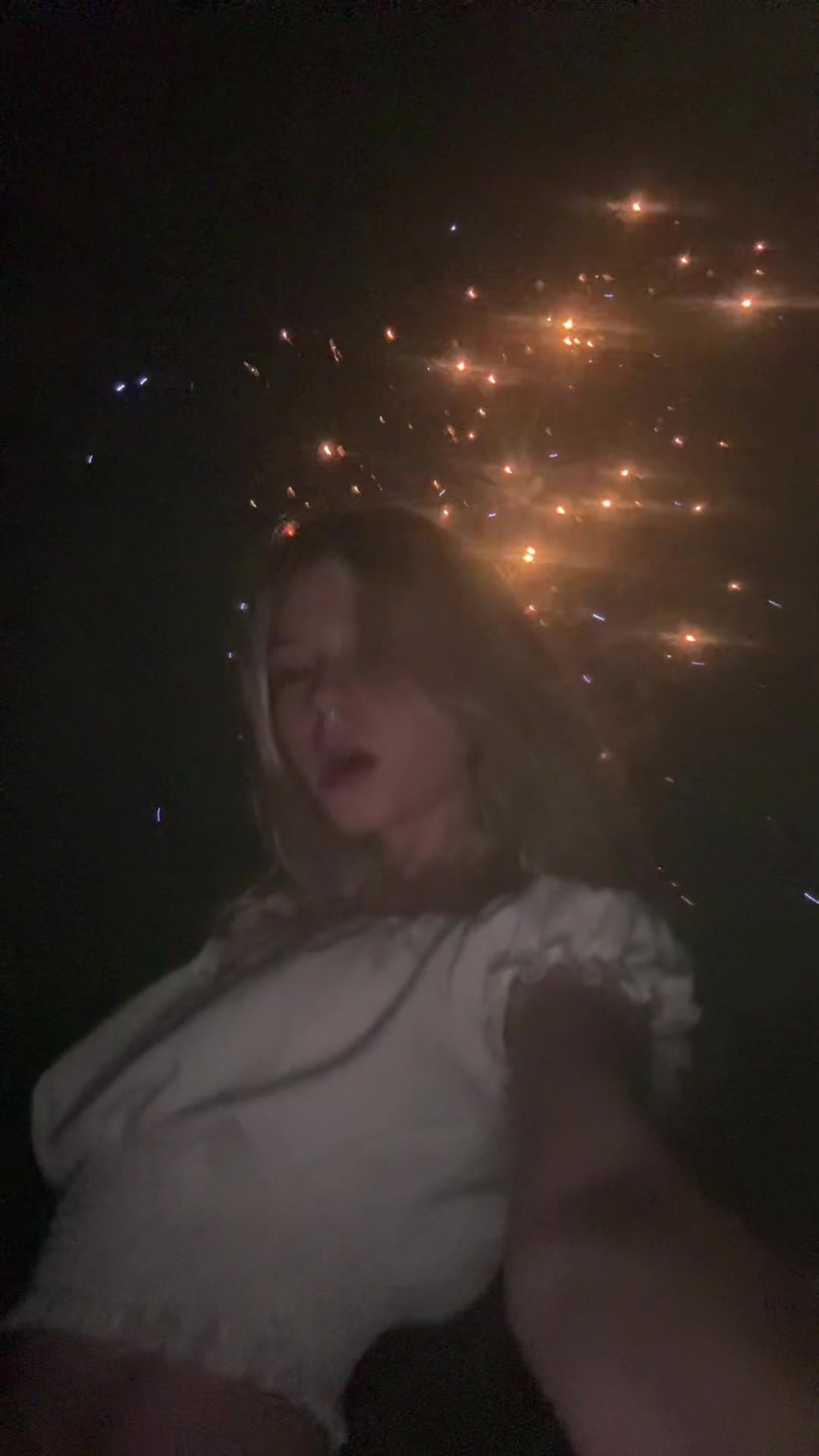 Starr (@eveestarr18) - Urlebird