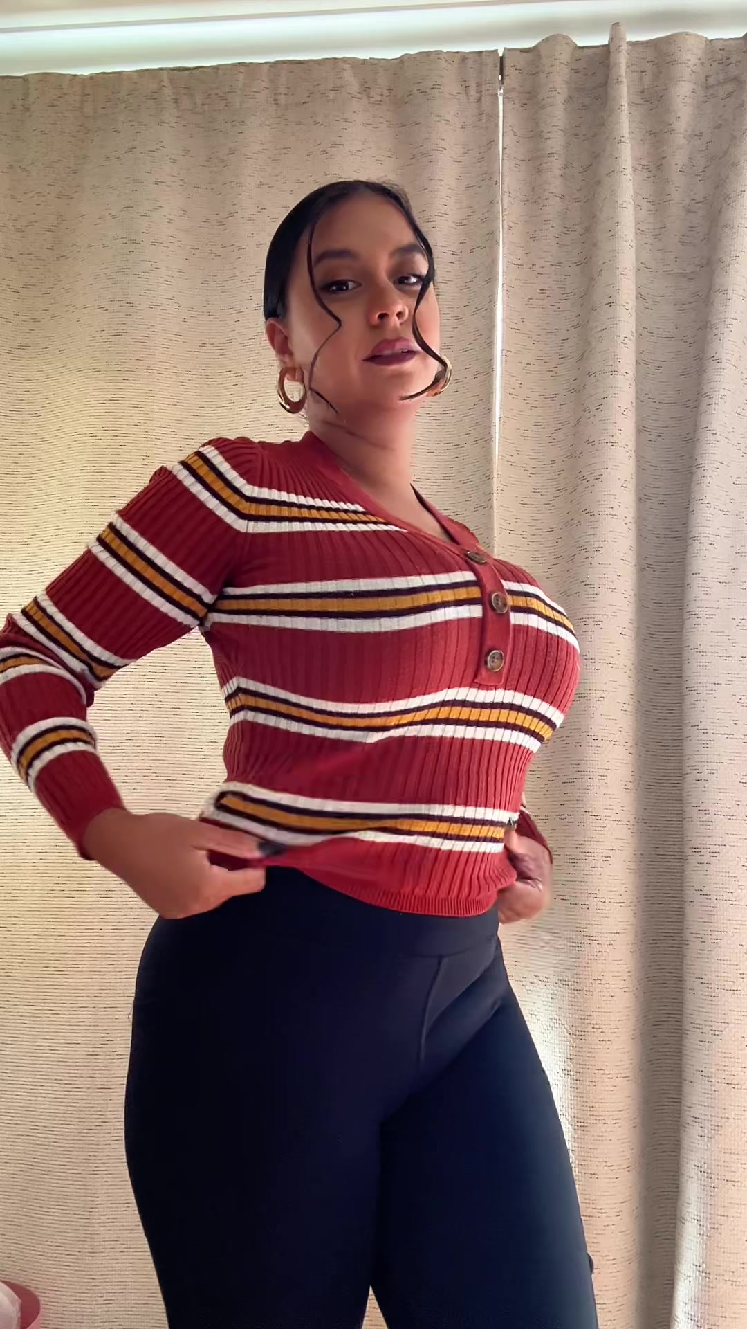 JennieAfterDark (@jennieafterdark) - Urlebird