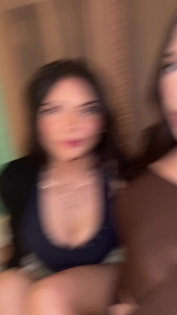 NOHEMY ⋆˙ ♡ (@nohemyoro) - Urlebird