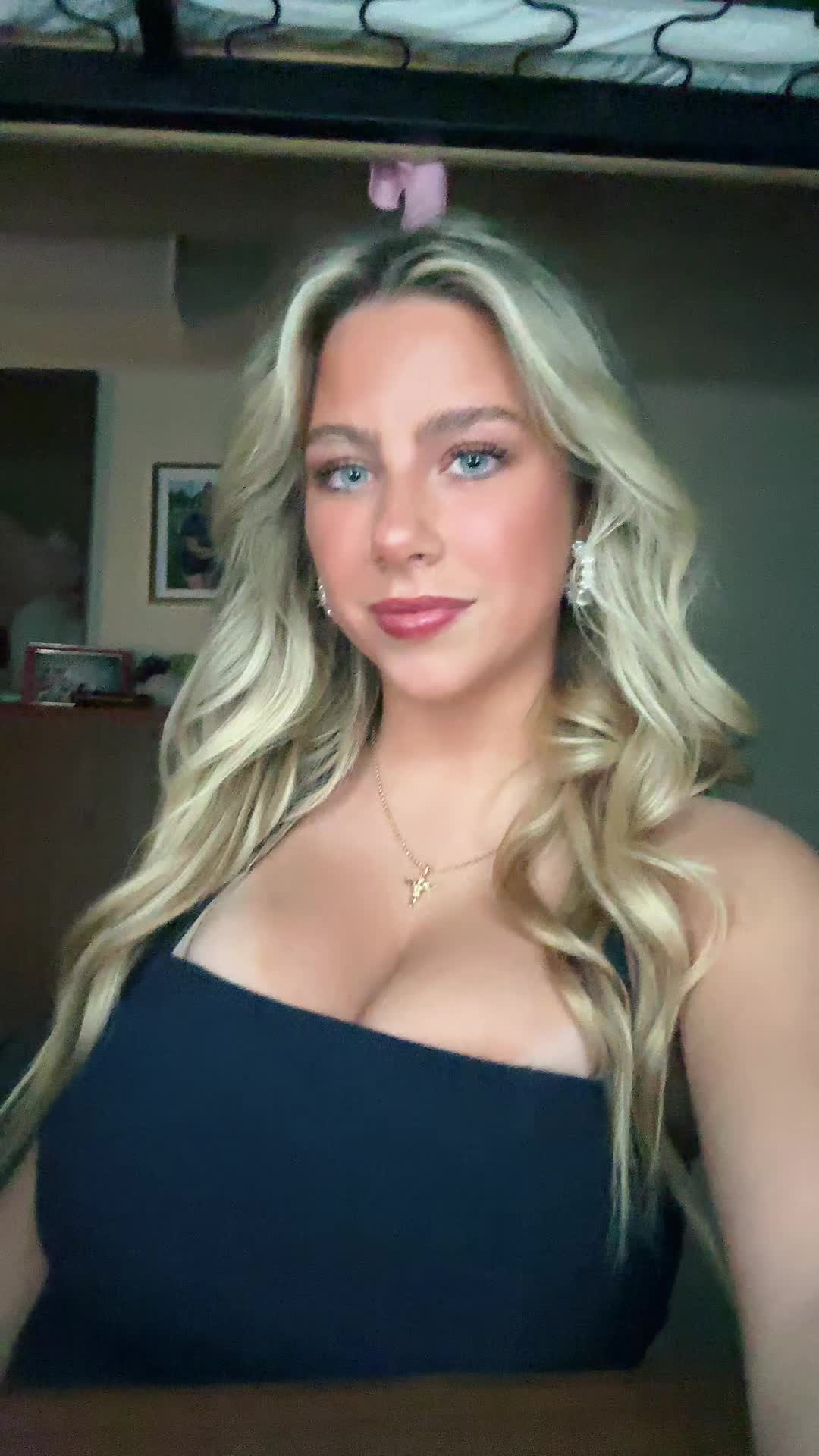 jacklyn roper (@jacklyn_ropes) - Urlebird