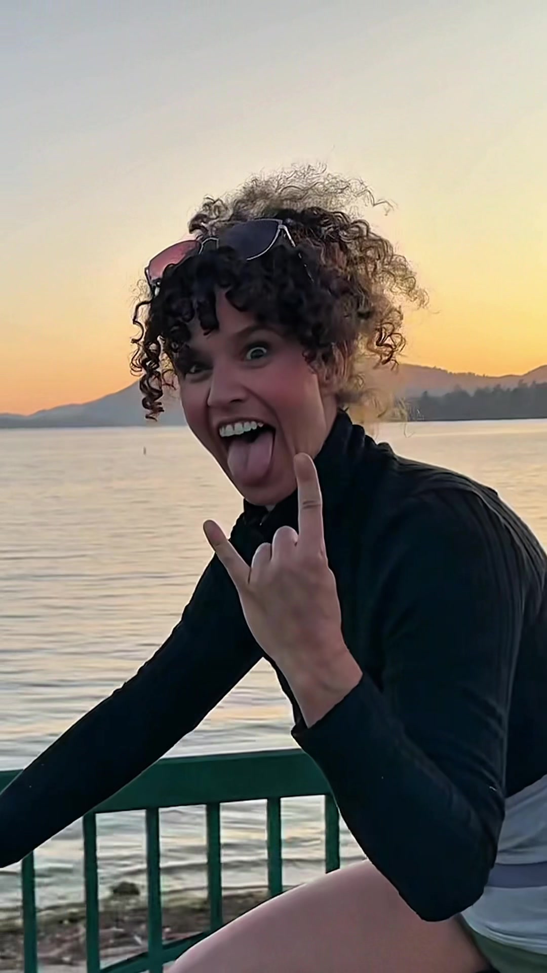 Vibe With Mommy (@vibewithmollys) - Urlebird