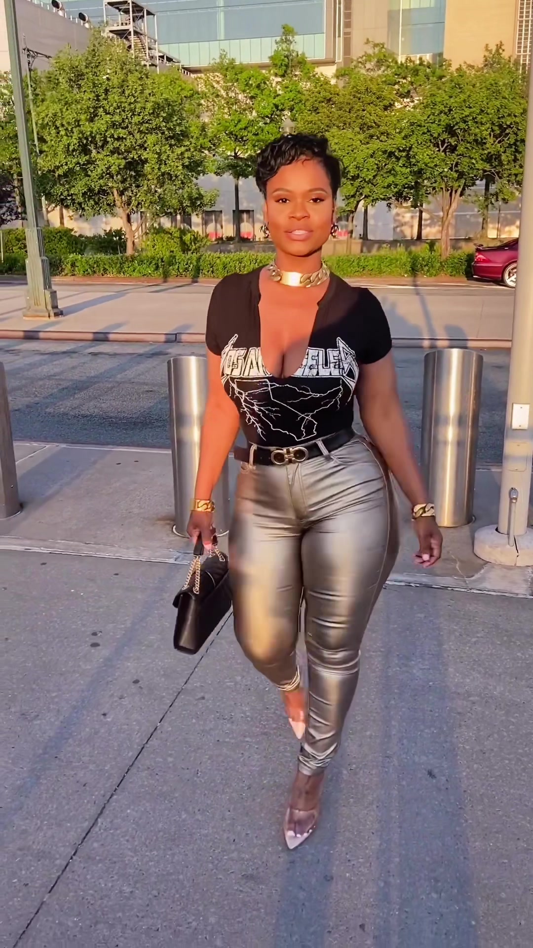 1.94K likes, 93 shares | Melanin Queen (@melaninqueen833)