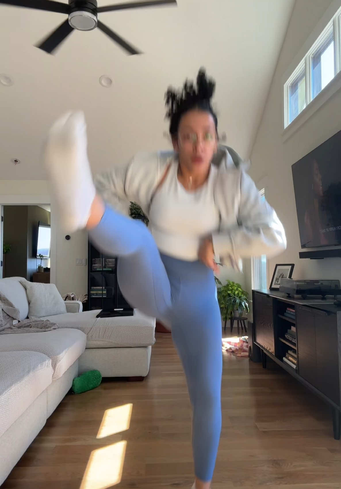🦄 itslunarliv liv 🛸 TikTok(04)