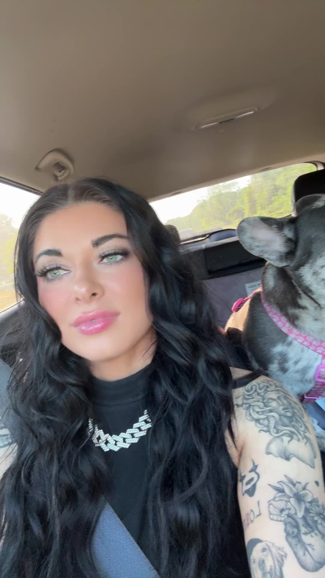 55 likes, shares, 1 | Helene (@helene_dineen)