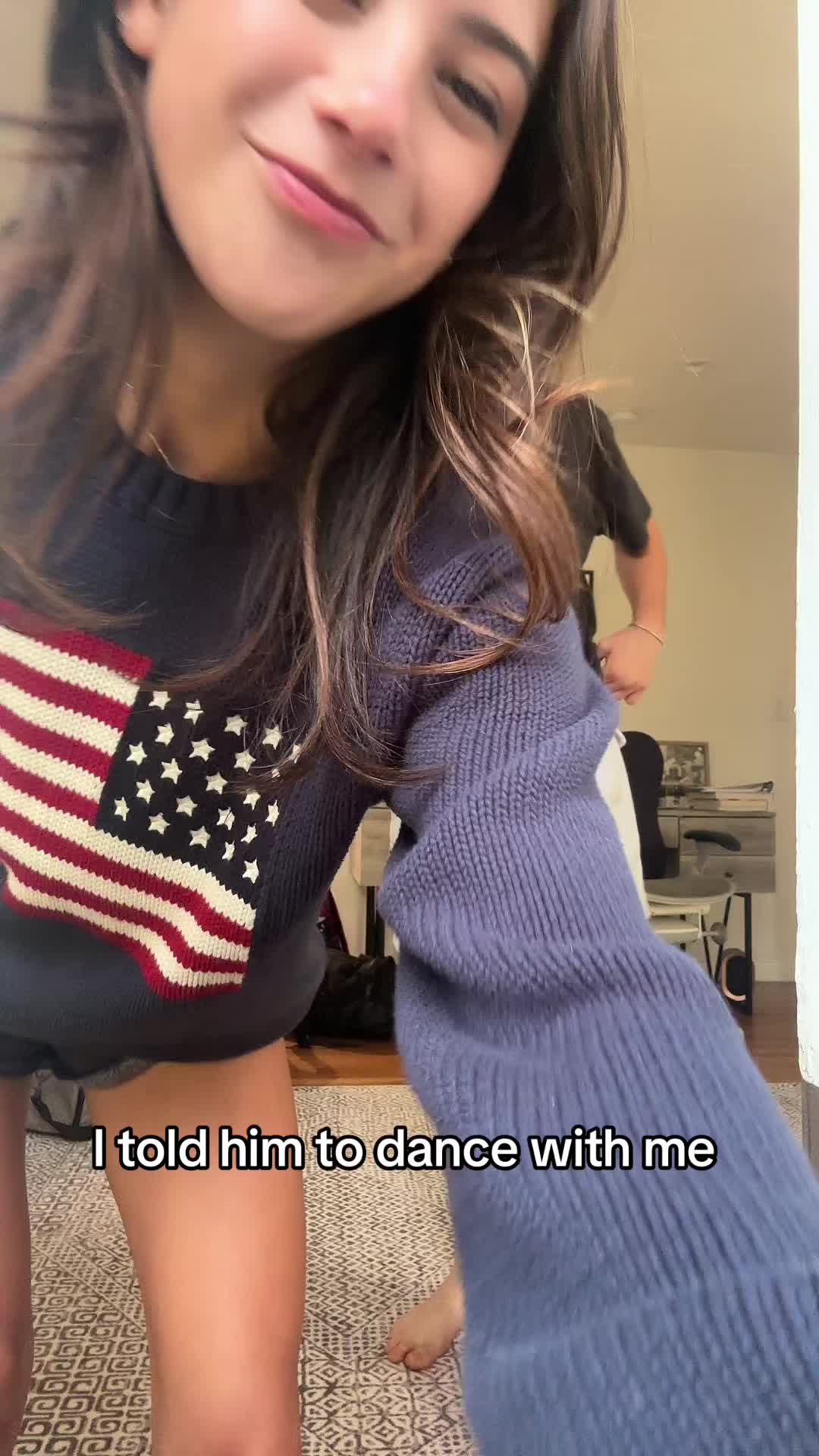 Scarlett Estevez (@scarlye07) - Urlebird