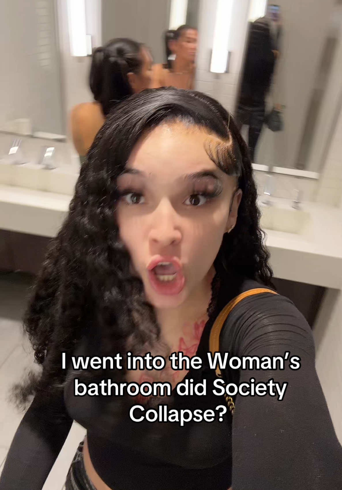 Ava (@stackinbarbie) - Urlebird