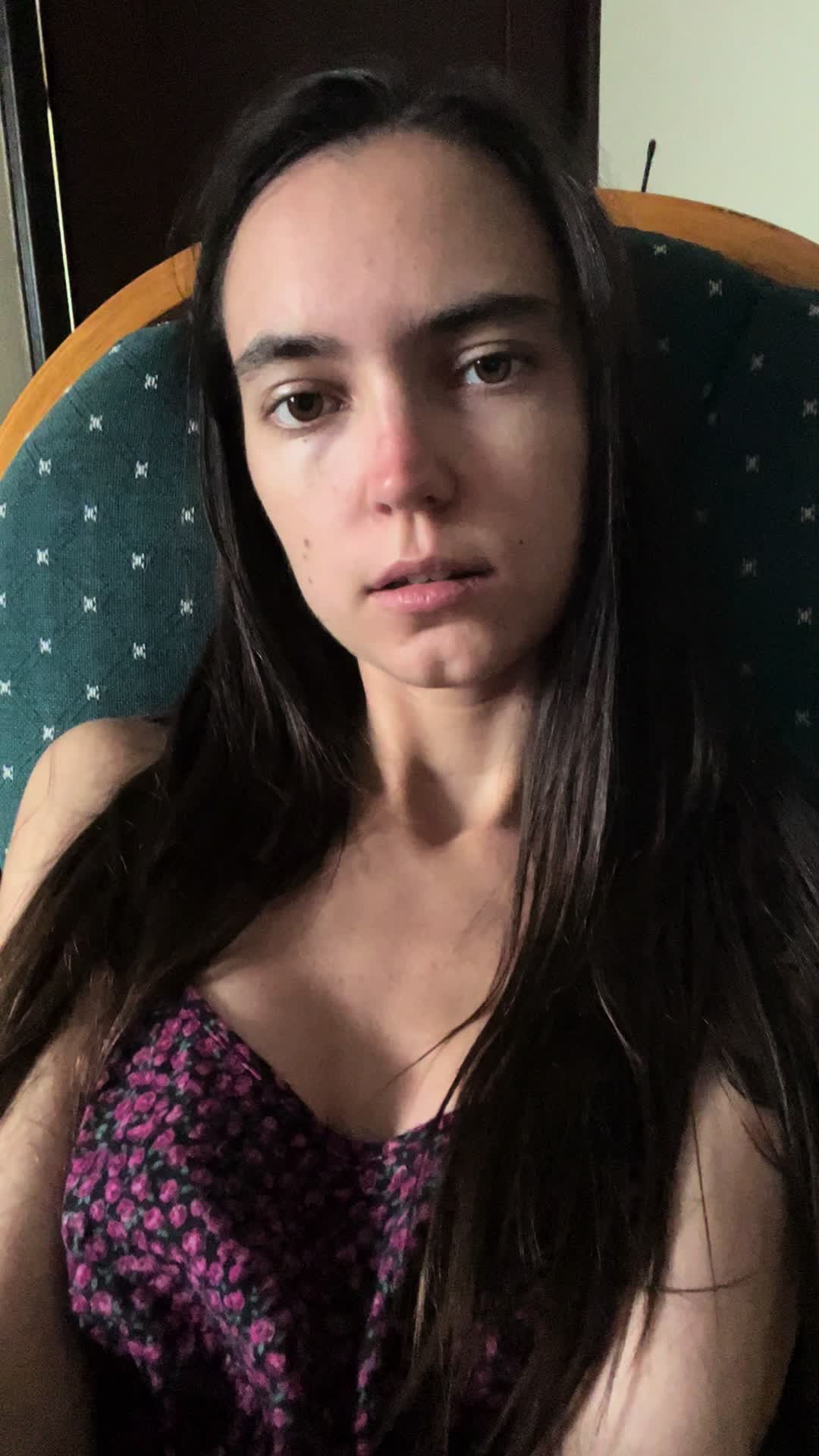 🦄 @sensualrains - Annika Fox - TikTok