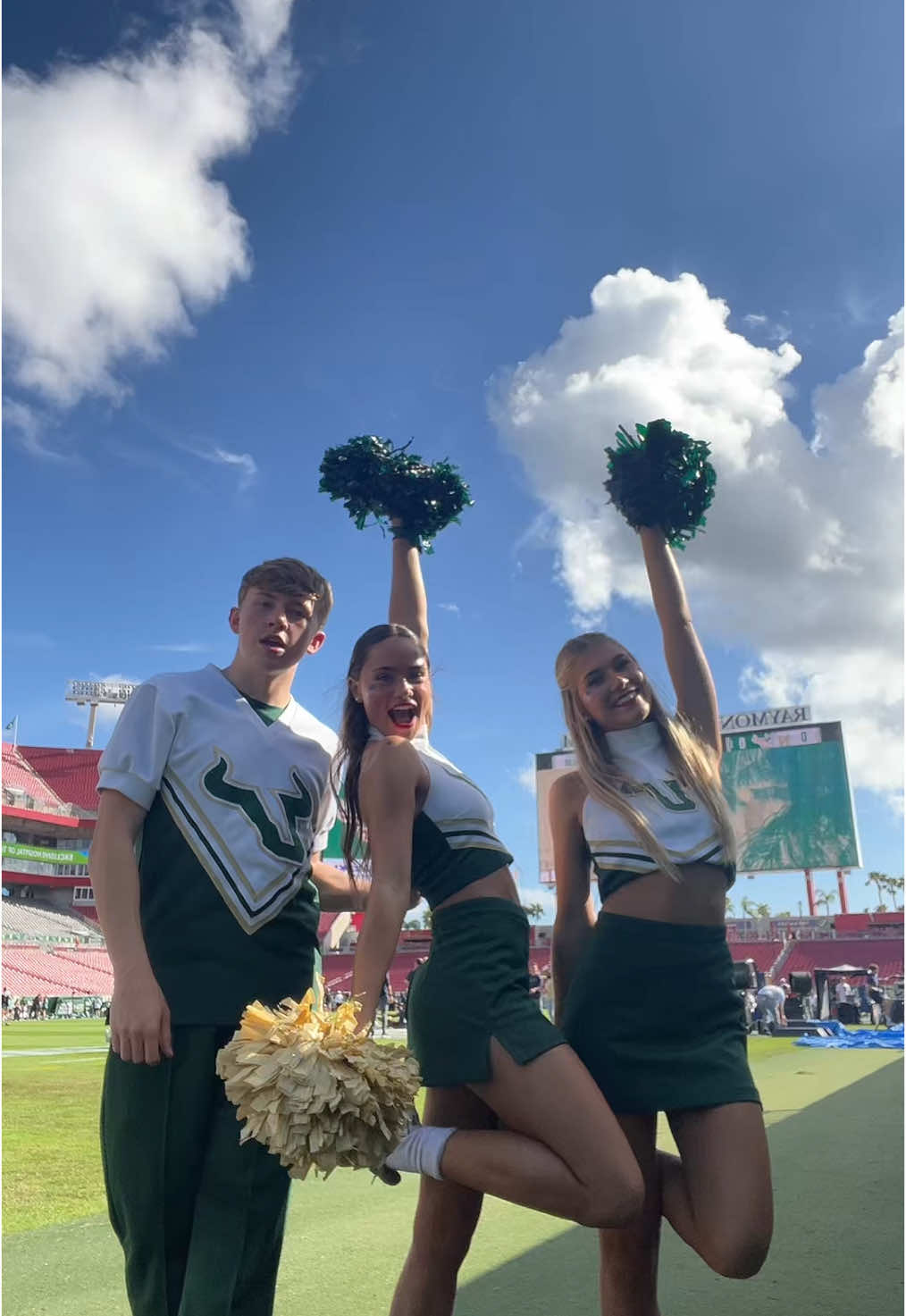 🦄 @delaney_porazinski - Delaney - TikTok