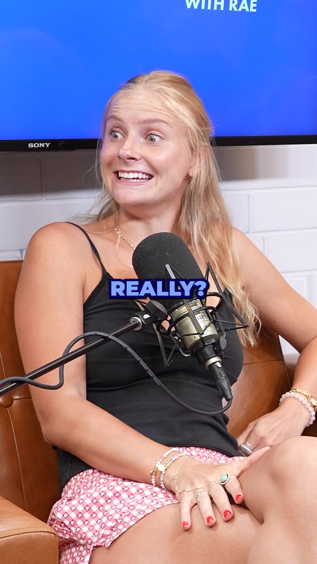 One of my fav looks so far 🏴‍☠️ Tina 🎟️ ( tinahxplorez)