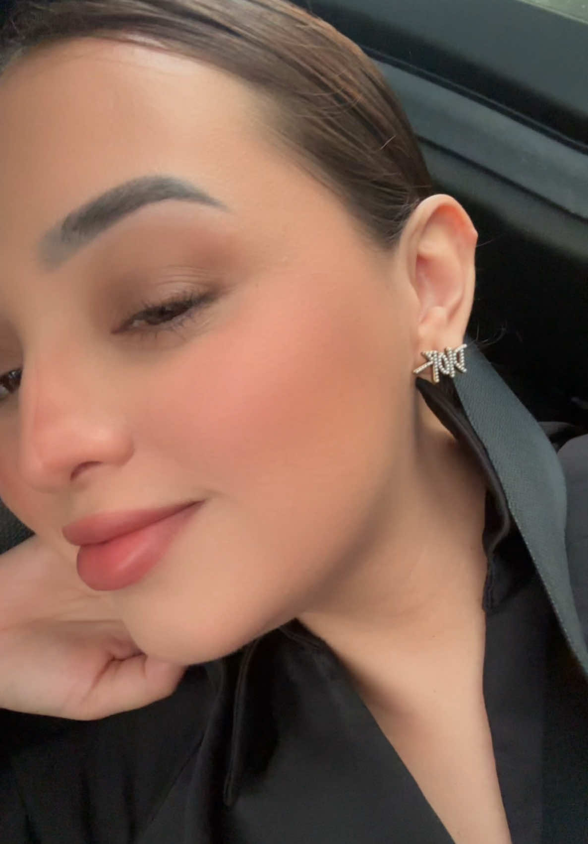 Lexi Anne Garza (@lexiaaane) - Urlebird