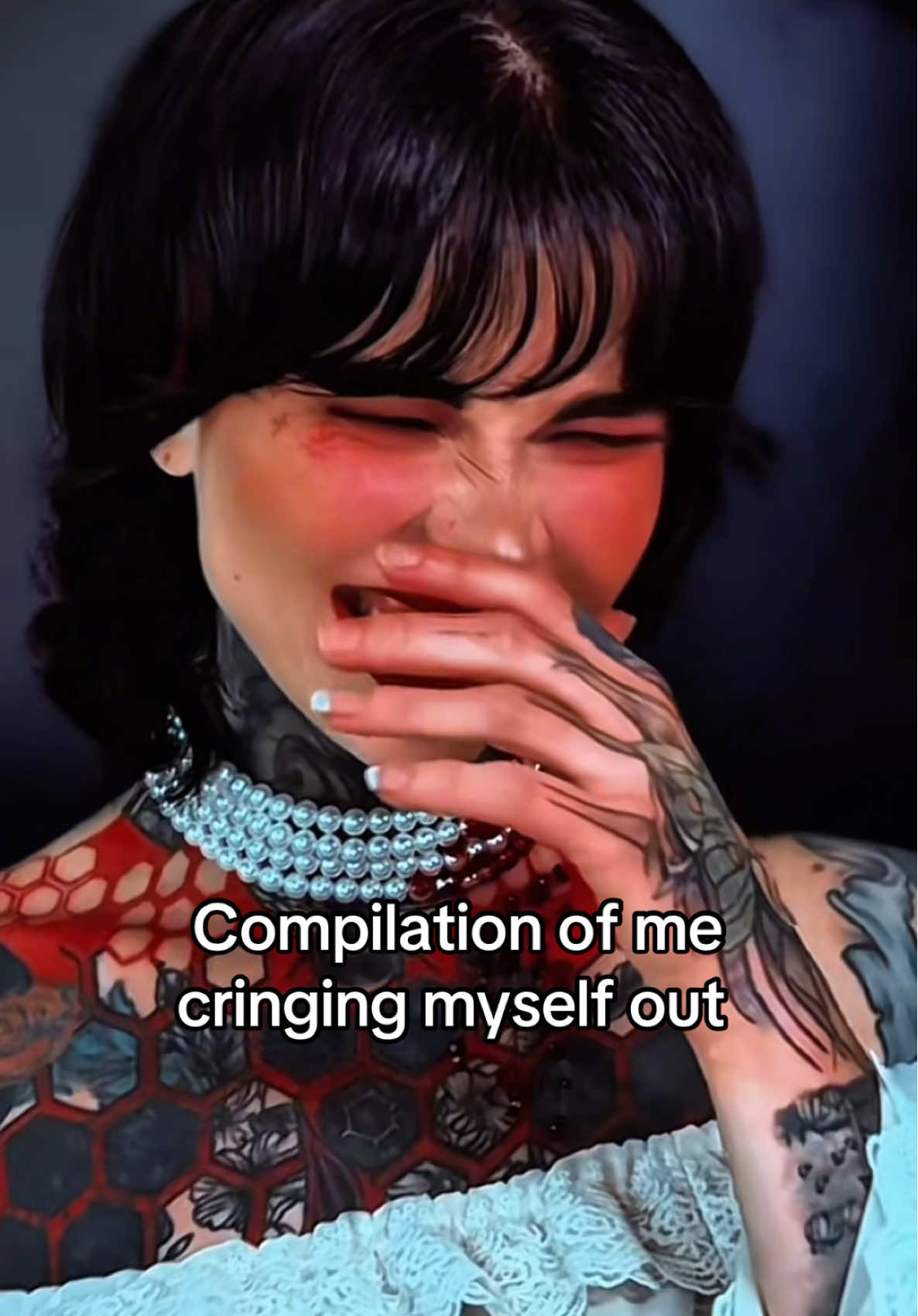 Bee (@beezzgarden) - Urlebird