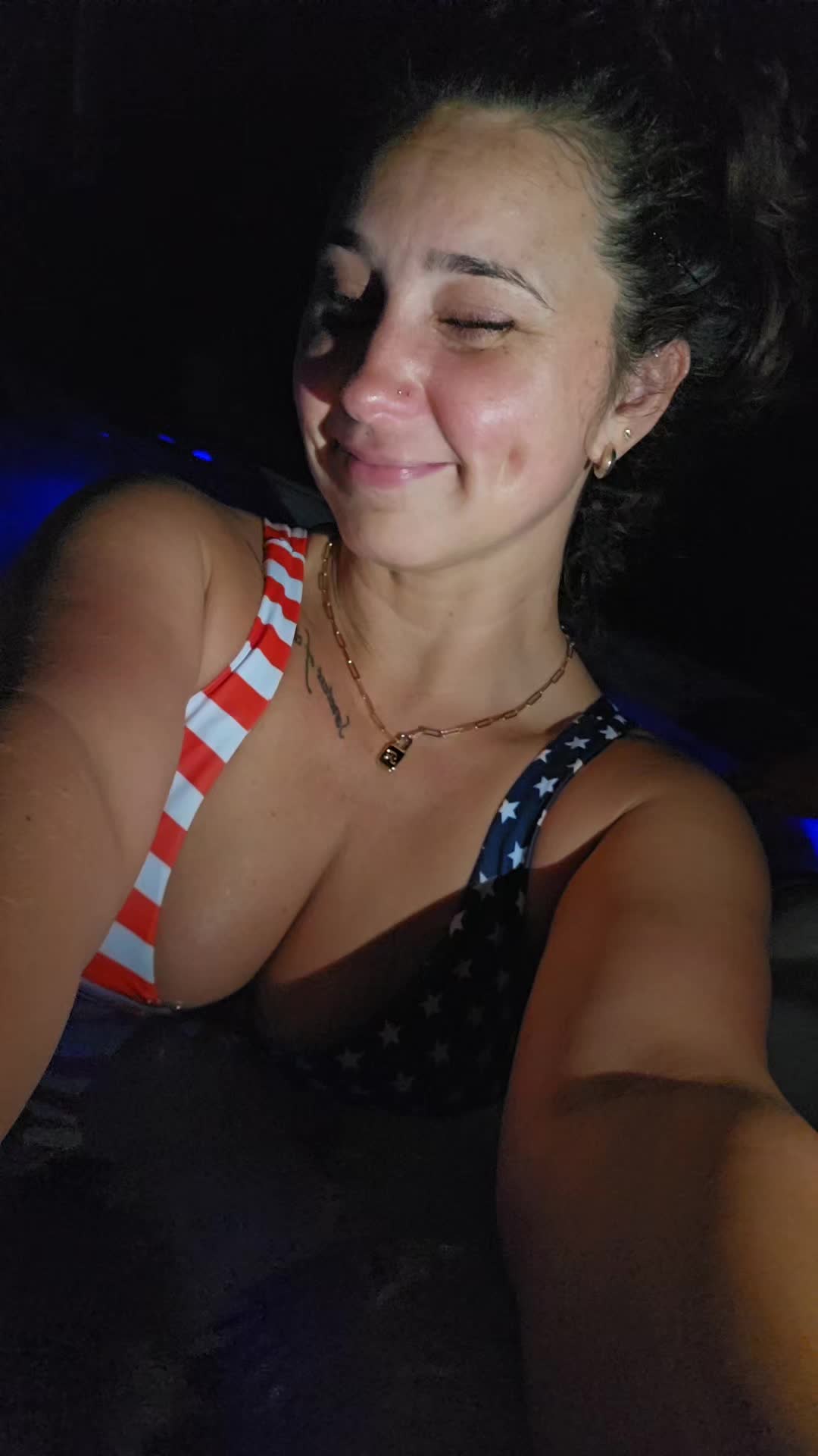 QuirkyRN85_ (@quirkyrn85_) - Urlebird