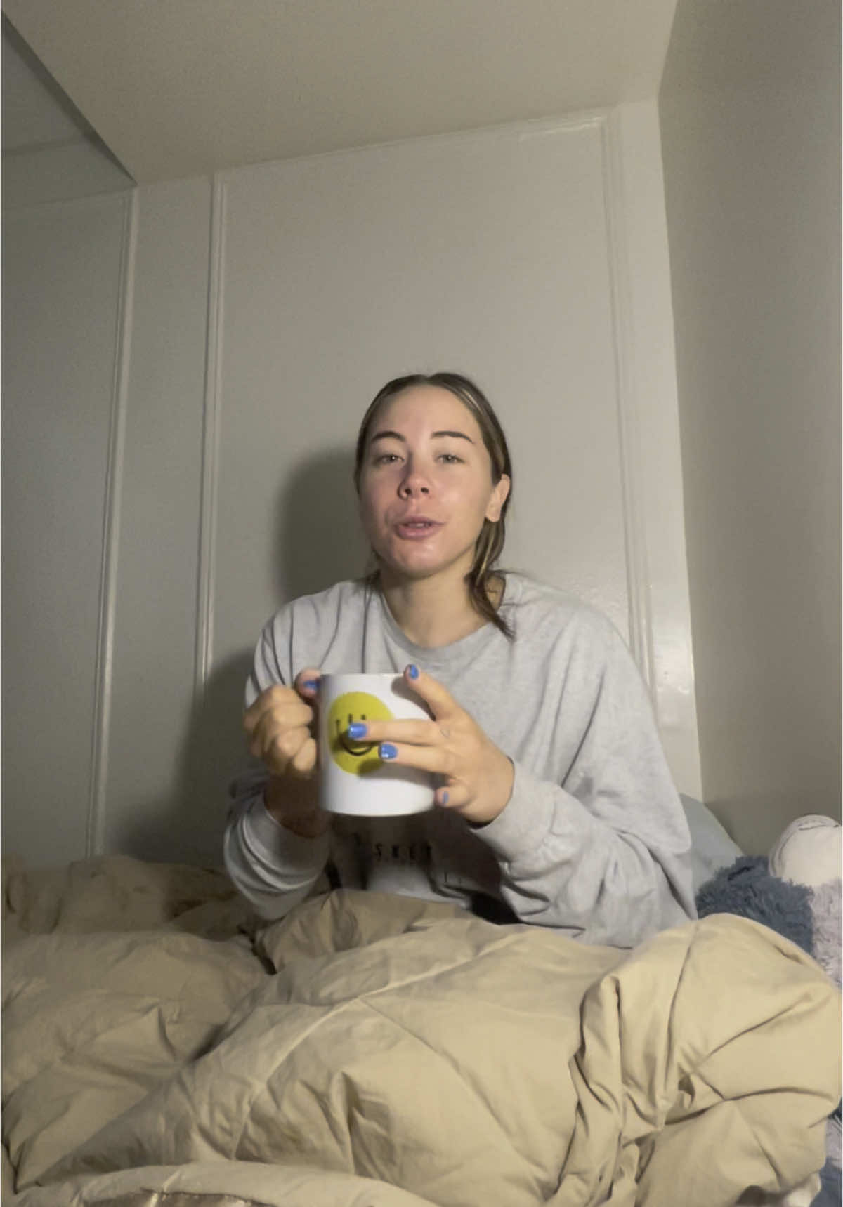 Answer to @scottii33 morn and mindy Kelly Lynn (@thegypsysister)