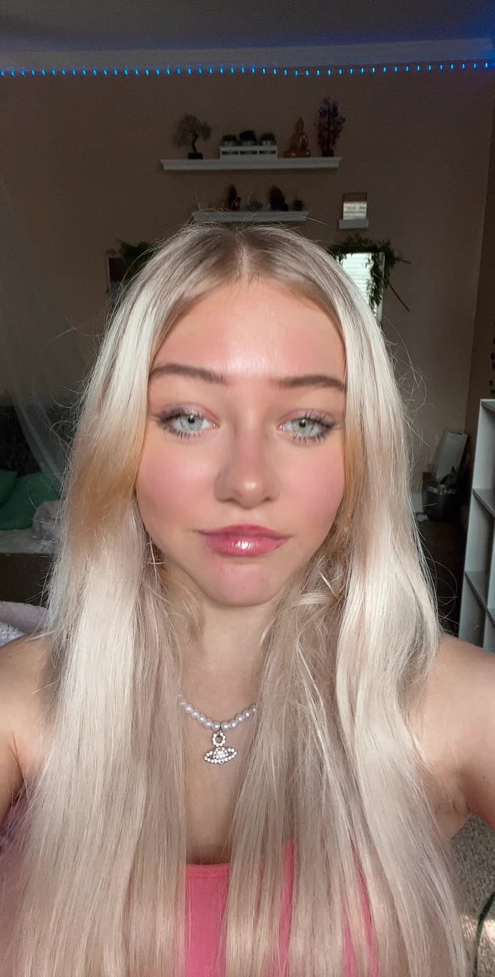 18 fakebody fakesituaation | Maddythesillygoose (@maddythesillygoose0)