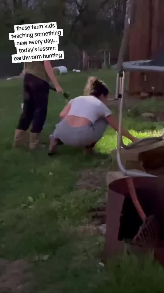 QuirkyRN85_ (@quirkyrn85_) - Urlebird