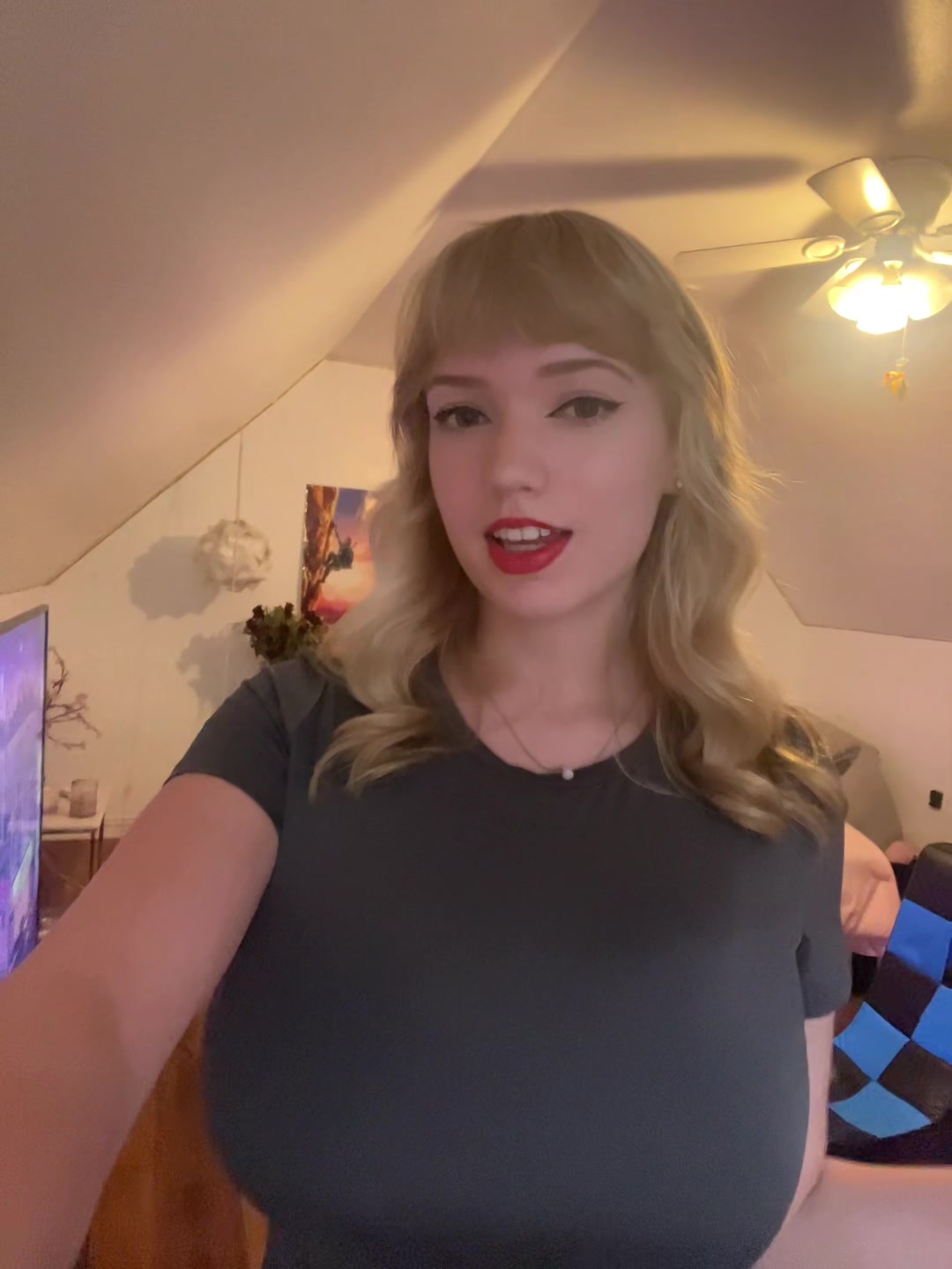 2.72K likes, 149 shares | 🤔 (@stachekink)