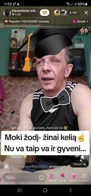 @pasipisę dėl coinsų