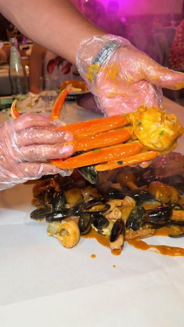 @GRAB A CRAB 🦀