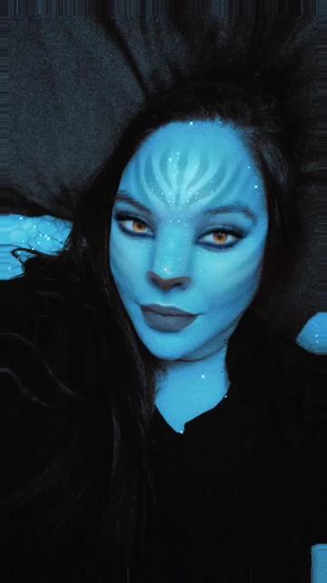 @Liv