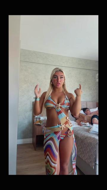 @Paigehannonx