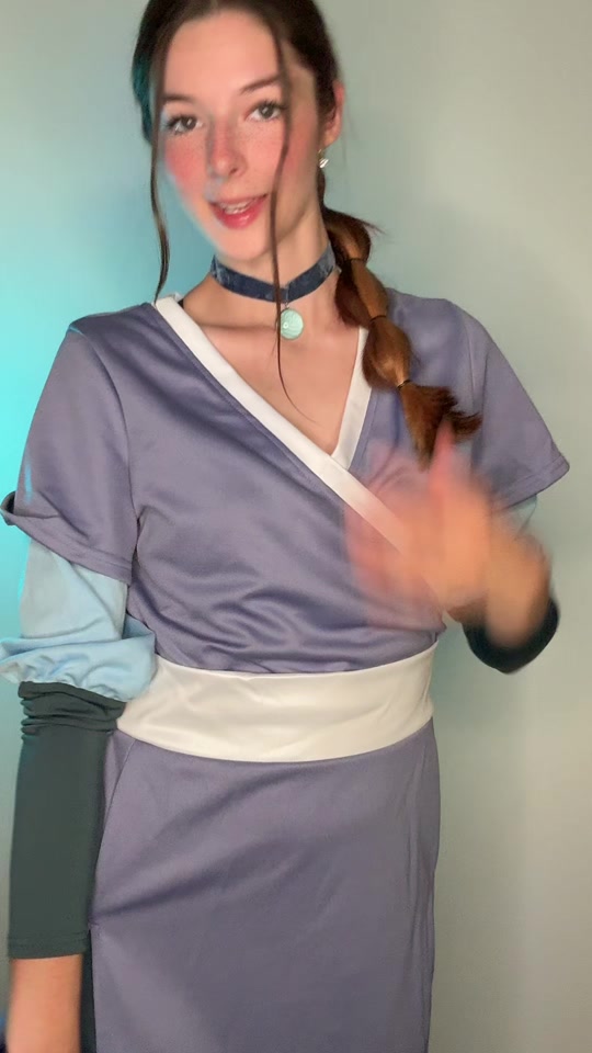 @EllaBloom