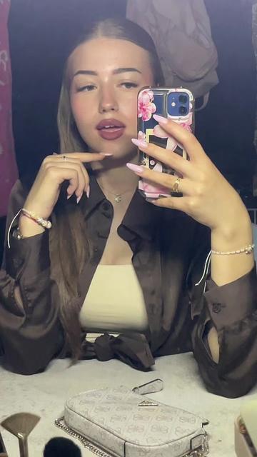 @𝔖𝔞𝔯𝔞