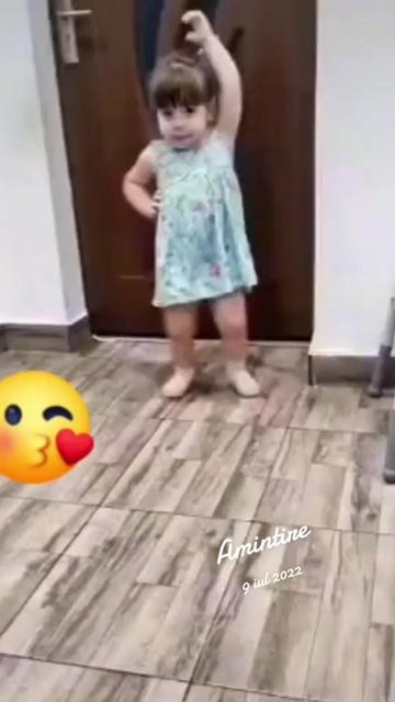 @Elena Glavan920