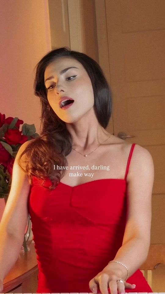 @Jade Monet