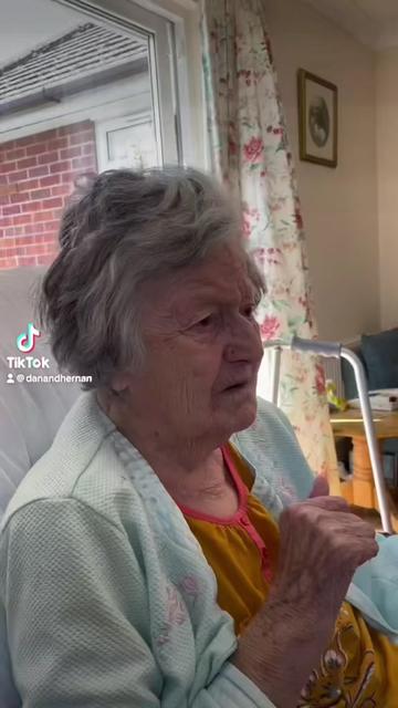 @Dan And Her Nan