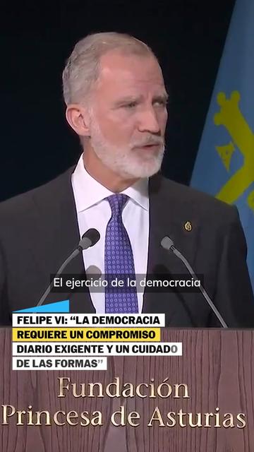 @El País