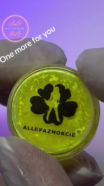 @ViolaViolett_NailArtist