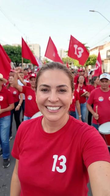@QUEM É 13 SEGUE!!