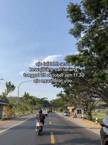 @𝙎𝙏𝘼𝙍𝙇𝙄𝙂𝙃𝙏