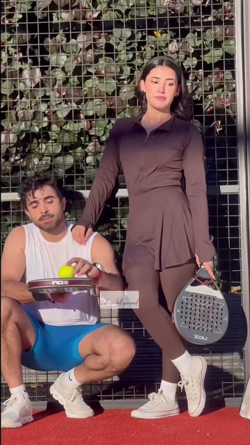 @divalollywood