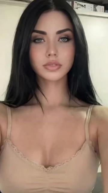 @𝓥𝓘𝓞𝓛𝓐