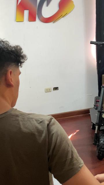@HC vehículos eléctricos