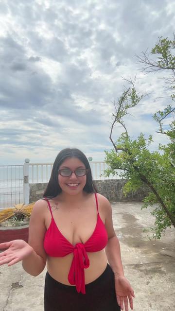 @Yessenia