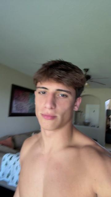 @William Muniz