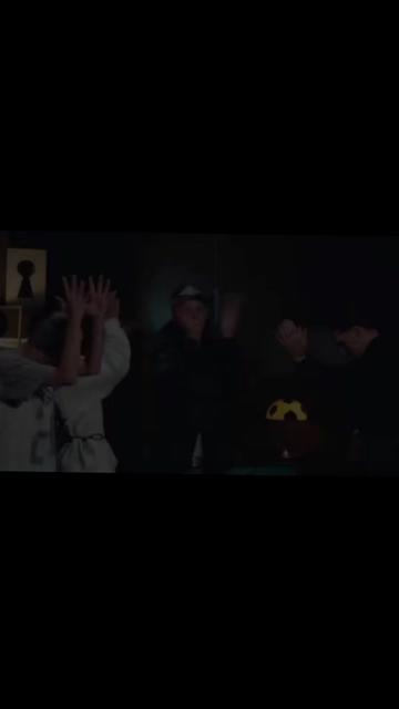 @๐๐๐๐๐๐ ๐๐