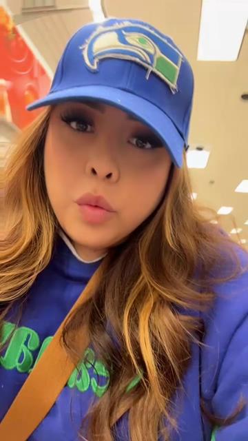 @Christina🌹