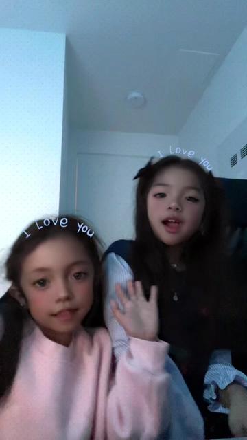 @DHEN ◡̈