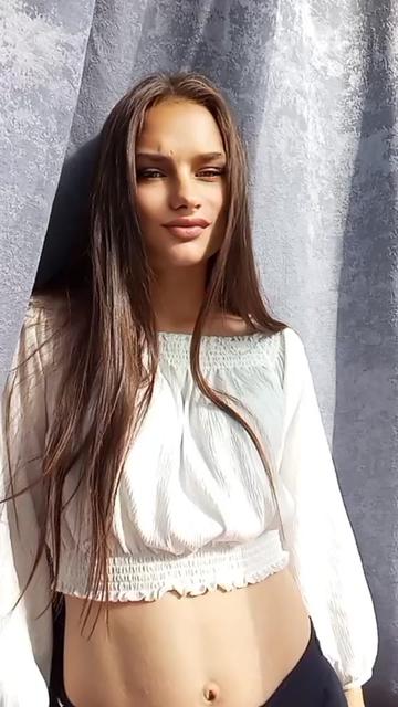 @Нюша