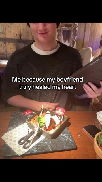 @defo.not.phoebee